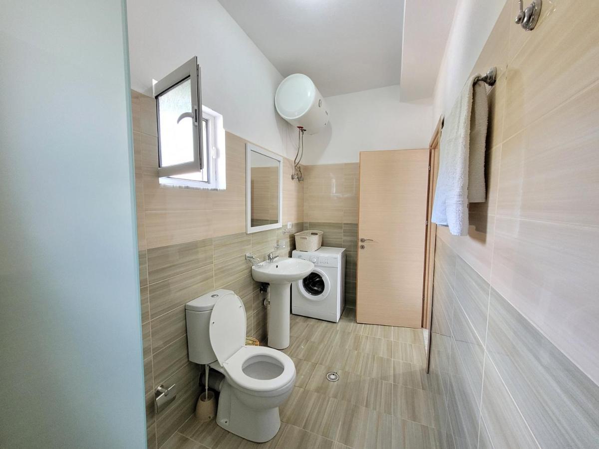 Parid Appartments Σαράντα Εξωτερικό φωτογραφία
