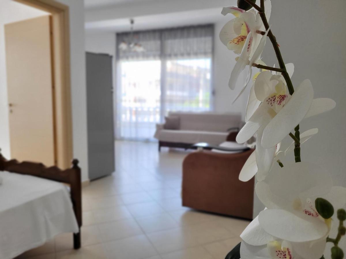 Parid Appartments Σαράντα Εξωτερικό φωτογραφία