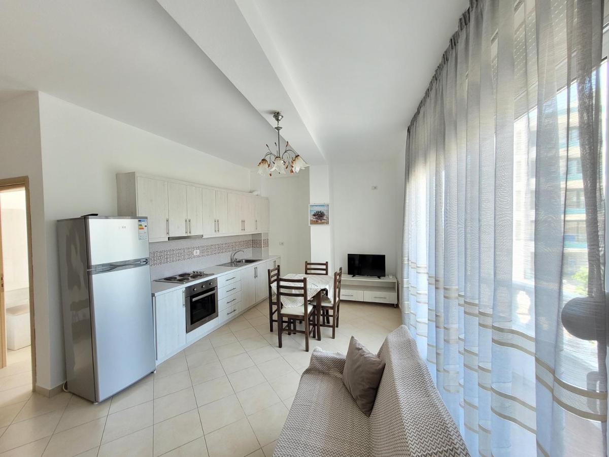 Parid Appartments Σαράντα Εξωτερικό φωτογραφία